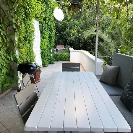 Casa Aversano - Center - 5 Minutes To - For 6 People, Ideally Located In The Heart Of Positano, With Terrace And Seaview, 3 Bathrooms And 3 Bedrooms Ferienhaus *