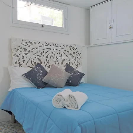 Ferienhaus Casa Aversano - Center - 5 Minutes To - For 6 People, Ideally Located In The Heart Of Positano, With Terrace And Seaview, 3 Bathrooms And 3 Bedrooms Positano