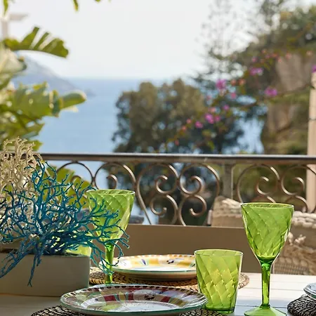 Casa Aversano - Center - 5 Minutes To - For 6 People, Ideally Located In The Heart Of Positano, With Terrace And Seaview, 3 Bathrooms And 3 Bedrooms Ferienhaus *