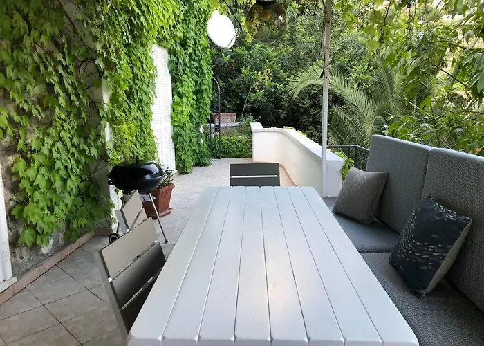 Casa Aversano Center - 5 Minutes To Vakantiehuis *